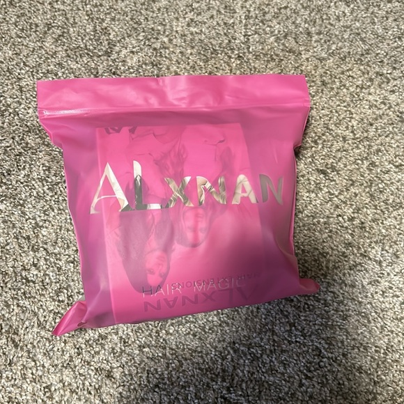 Alxnan Hair Extensions Bleach Blonde 20 inch - Picture 2 of 4